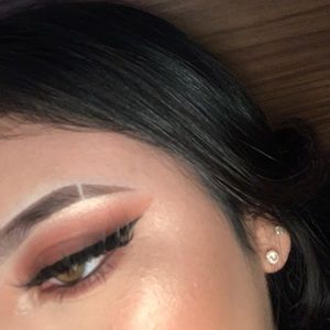 Meet your Posher, Mel